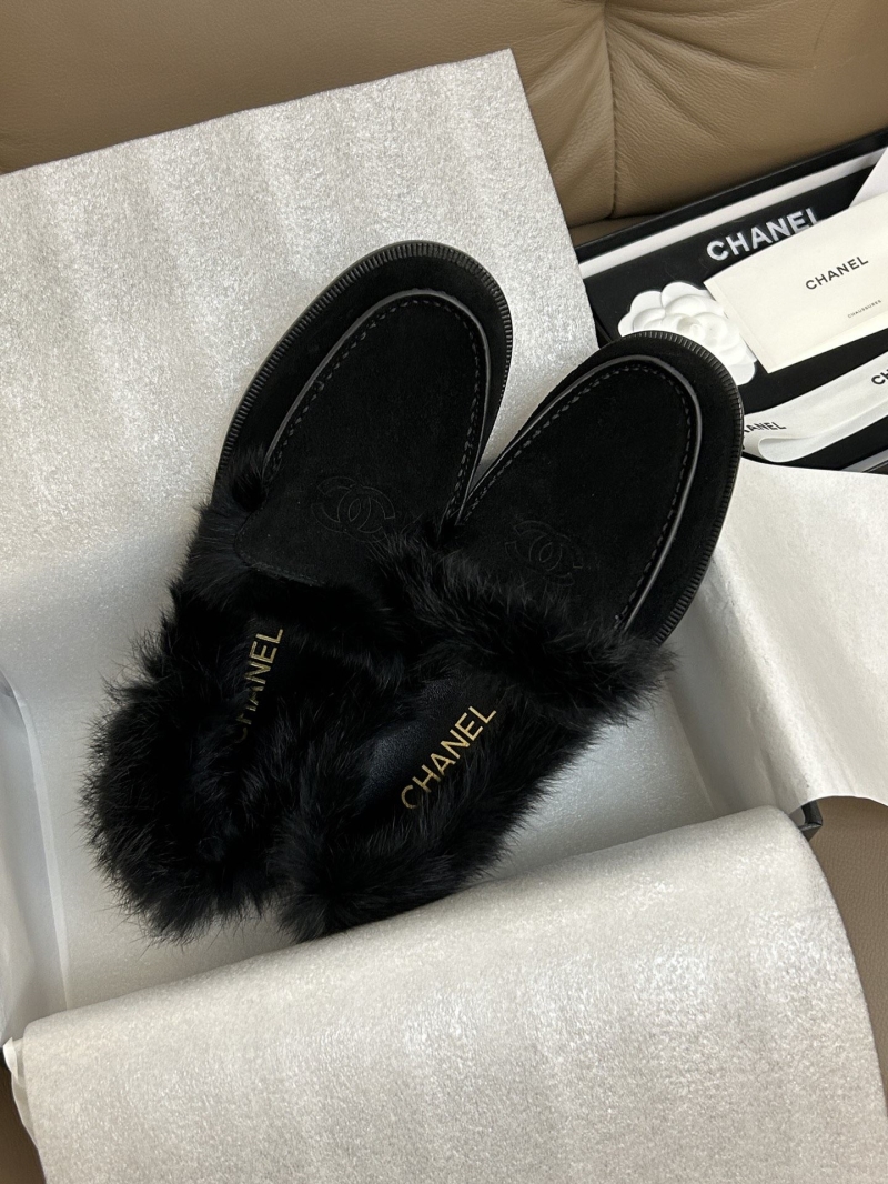 Ch**el loafers